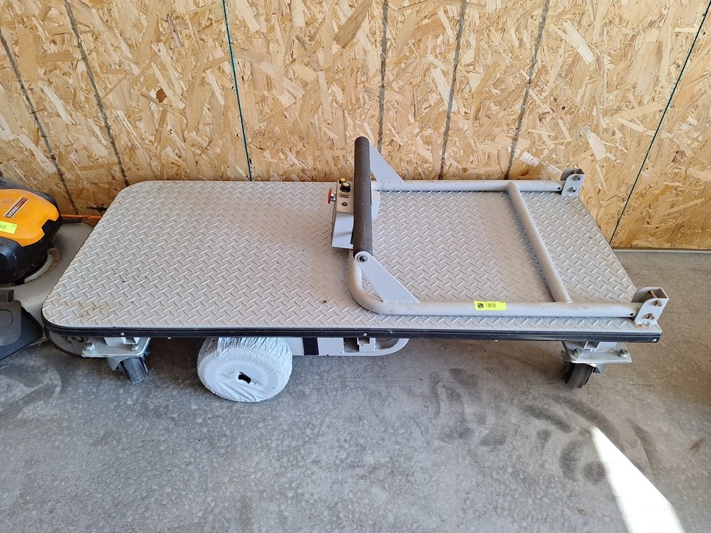 Free Ride Powered Diamond Plate Shop Cart