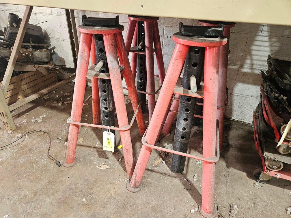 4 - 10 Ton Stands