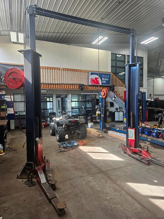 American Lift 10,000 lb. Hoist, Model: TPO-9A, 208-230V, 1PH