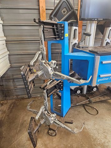 Image for Hofmann Geoliner 770 Mobile Imaging Alignment Machine, 115V