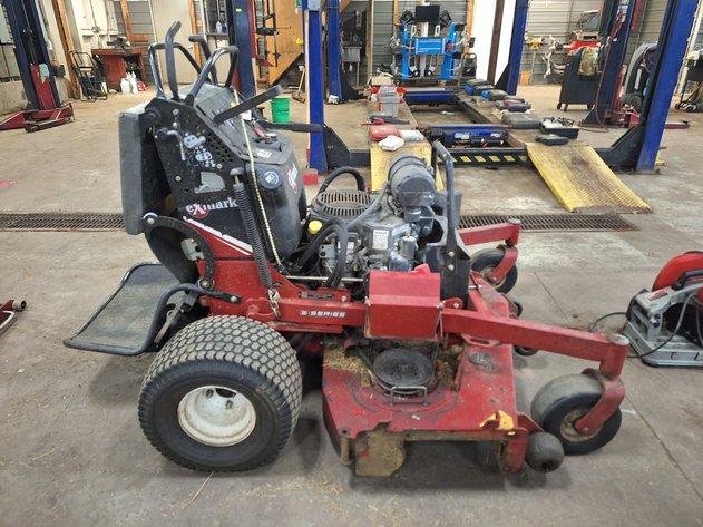 Image for ExMark Stand-On Zero Turn S-Series Gas Mower, Model: VTS70ECK60400, SN: 400156078, 60