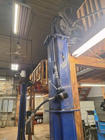 Image for Oil Hose with Reel and Gun
