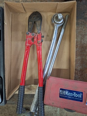 Image for Torque Wrenches, Heavy Duty Ratchet and More