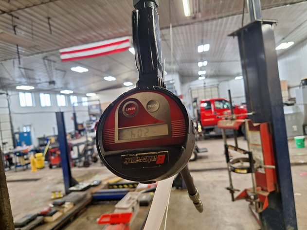 Image for Oil Hose with Reel and Gun
