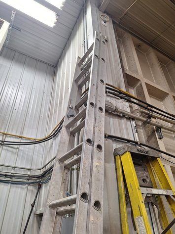 Image for 24' Aluminum Extension Ladder