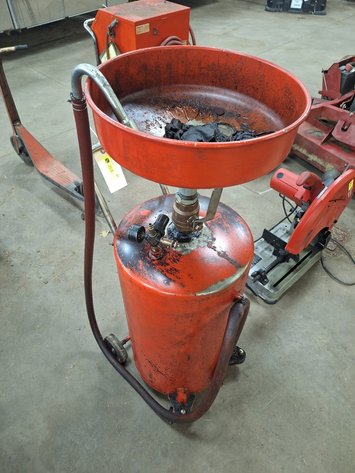Image for Oil Drain on Wheels