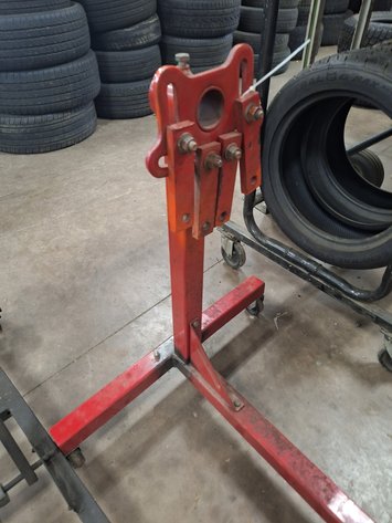 Image for Engine Stand on Wheels