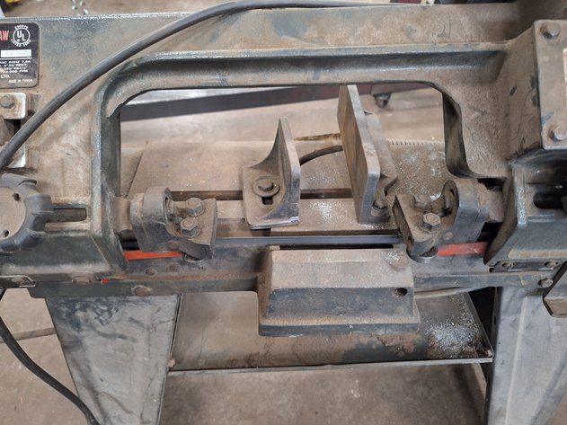 Image for Rong Fu Horizontal Band Saw, Model: RF-115