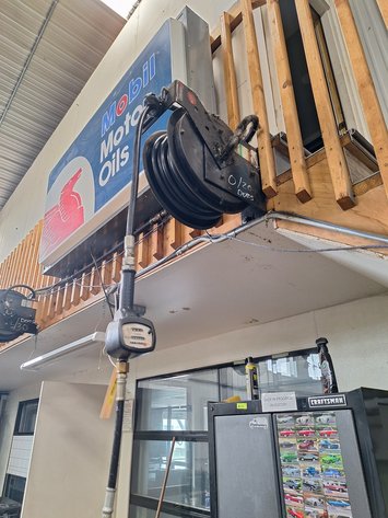 Image for Oil Hose with Reel and Gun