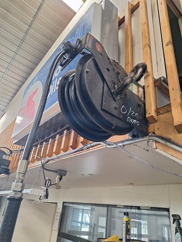 Image for Oil Hose with Reel and Gun
