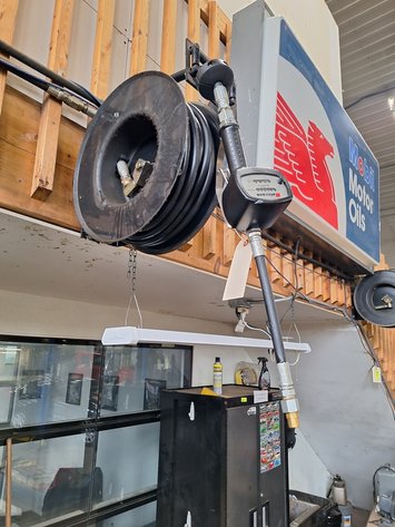 Image for Oil Hose with Reel and Gun