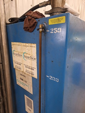 Image for Metal 250 Gallon Oil Tank with Pump and Related, Unknown OW-20 Oil Quantity
