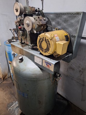 Image for Curtis Industrial Air Compressor, Model: E-71, Disconnected
