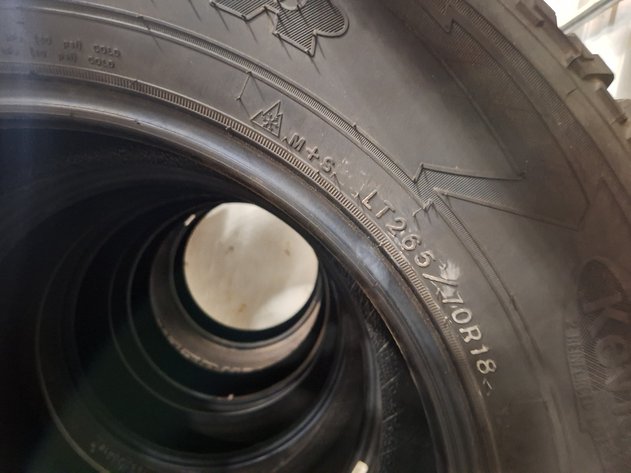 Image for 4 Goodyear Wrangler LT265/70R18, 7-9/32