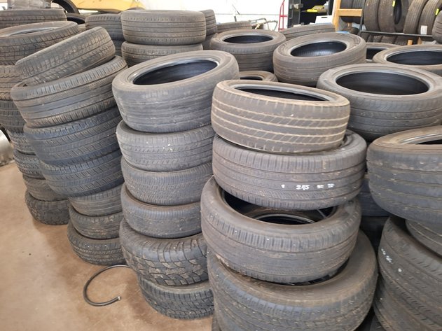 Image for Large Quantity Assorted Used Tires