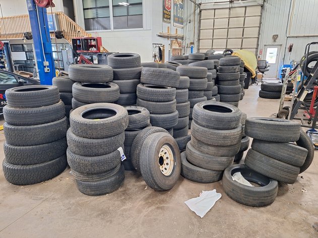 Image for Large Quantity Assorted Used Tires