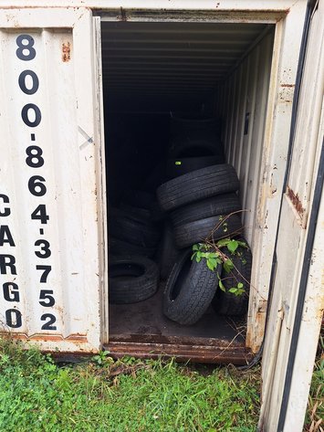 Image for Large Quantity Assorted Used Tires in Trailer