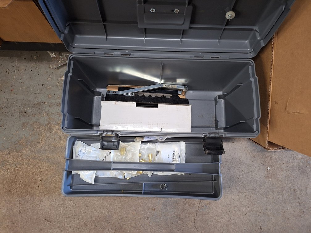 Milton 1626 Hose Ferrule Crimping Tool with Box