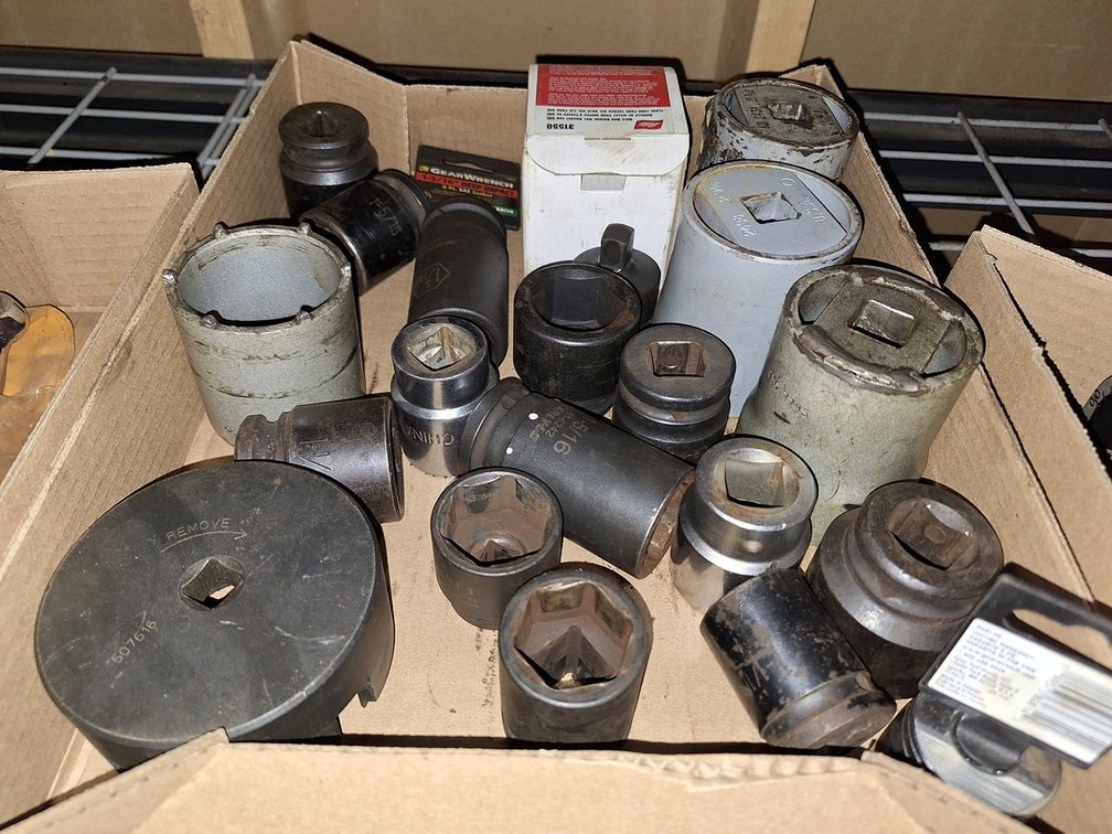 Assorted Specialty Sockets