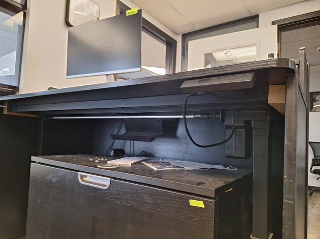 Image for Sit to Stand Service Desk, 55