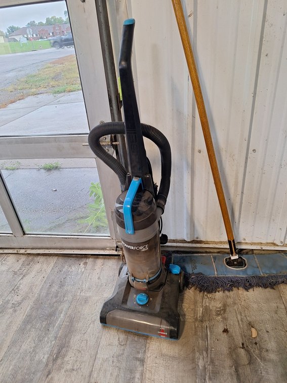 Bissell Vacuum and Mop