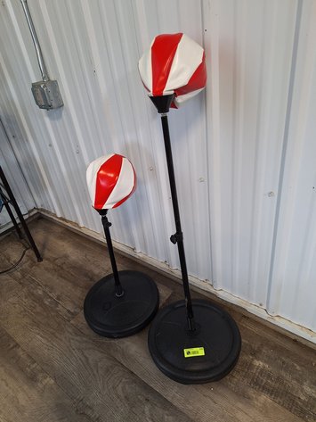 Image for 2 Garage Stoppers