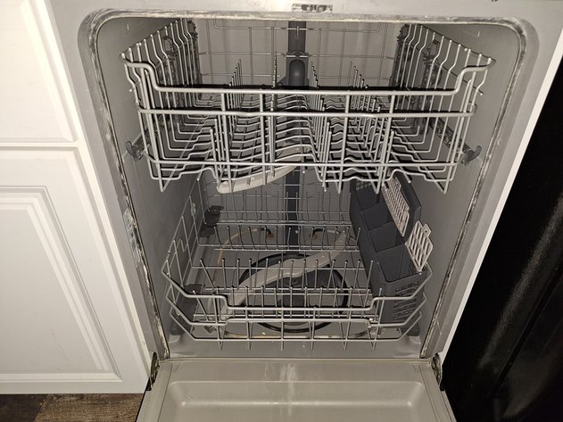 Image for GE Dishwasher, Model: GDT530PGP6BB