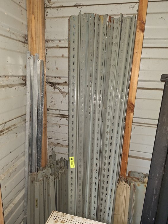 Metal Rack, No Decking