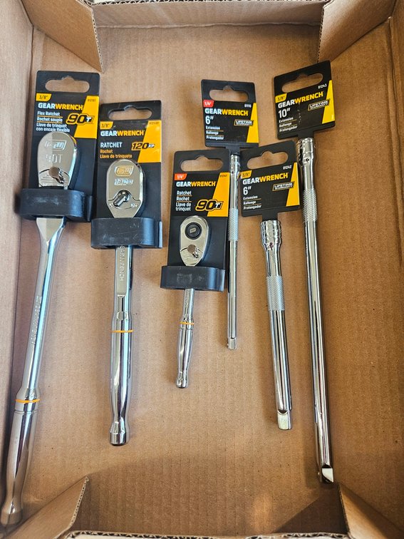 3 Assorted Gear Wrench Ratchets, 3 Assorted Extensions