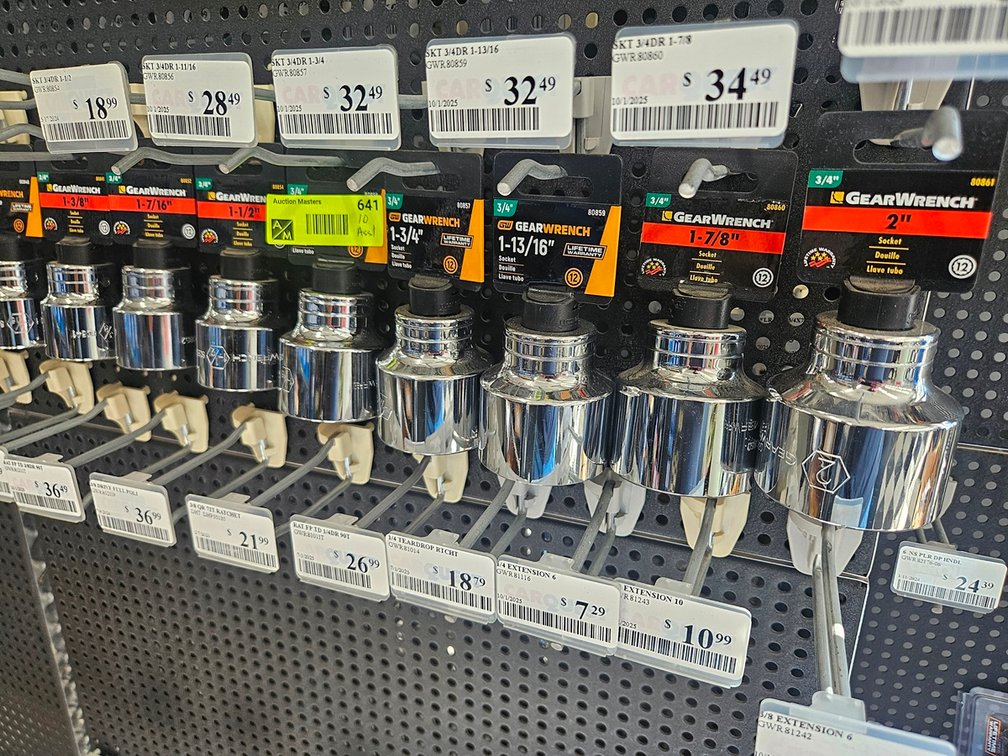 10 Assorted Large Sockets, Up to 2"