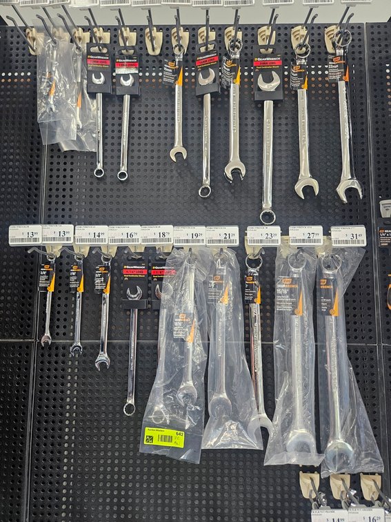 32 Assorted Gear Wrench Combo Wrenches