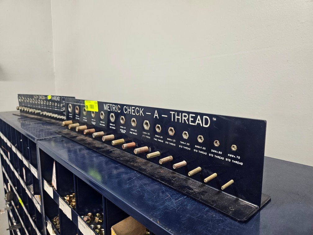 SAE and Metric Check-A-Thread