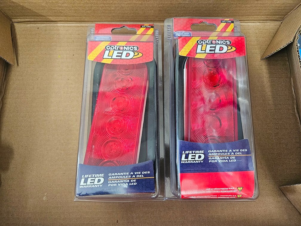 2 LED Stop, Turn, Tail Lights