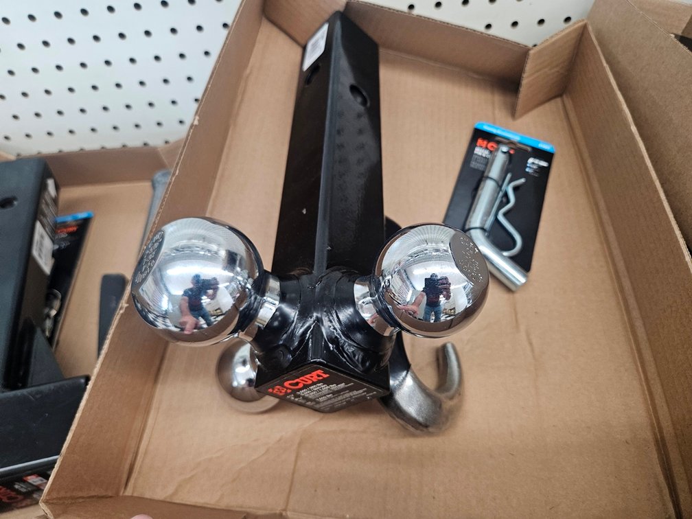 Curt 4-Way Trailer Hitch, Hitch Pin and Clip