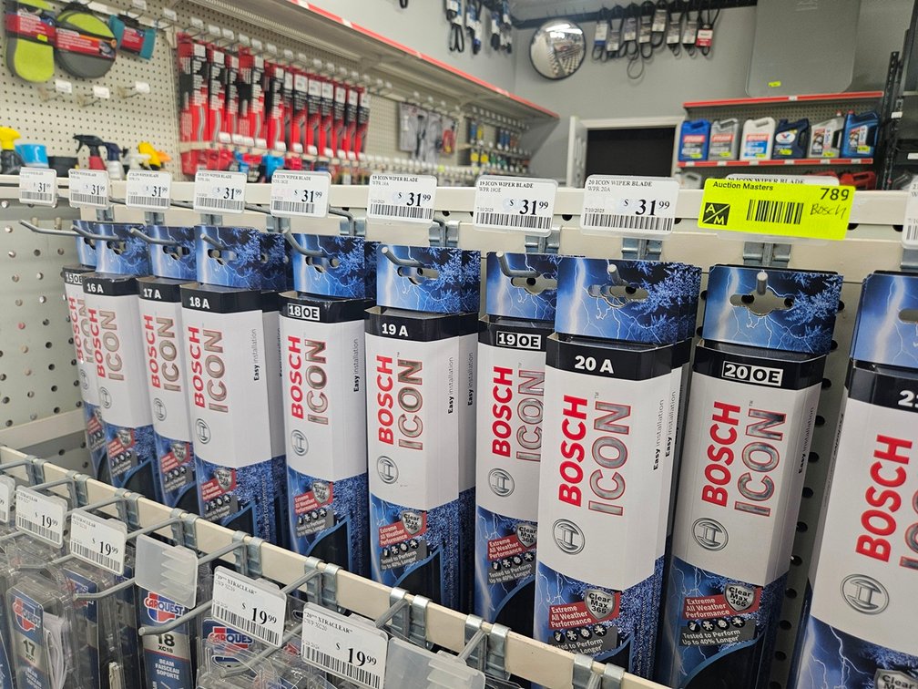 Assorted Bosch Brand Wiper Blades in Section