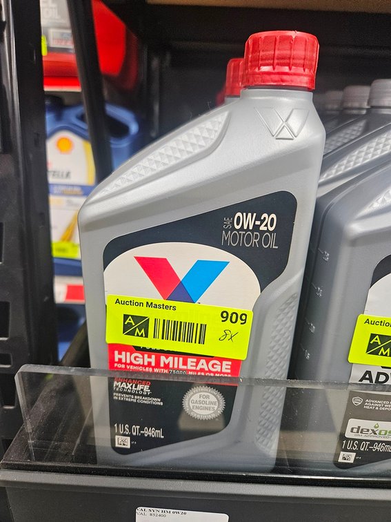8 Valvoline High Mileage 0W-20 Oil, Quarts