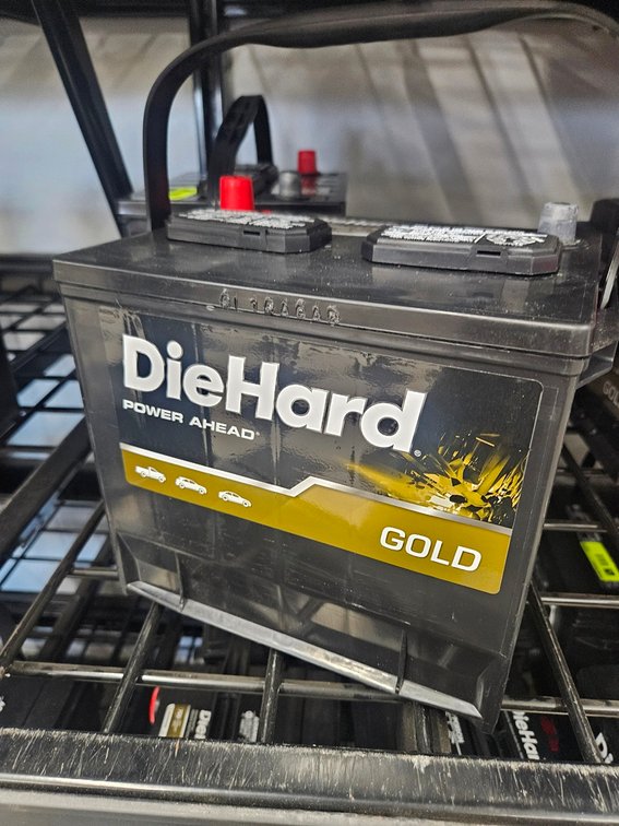 Die Hard Gold Auto Battery, 35-2
