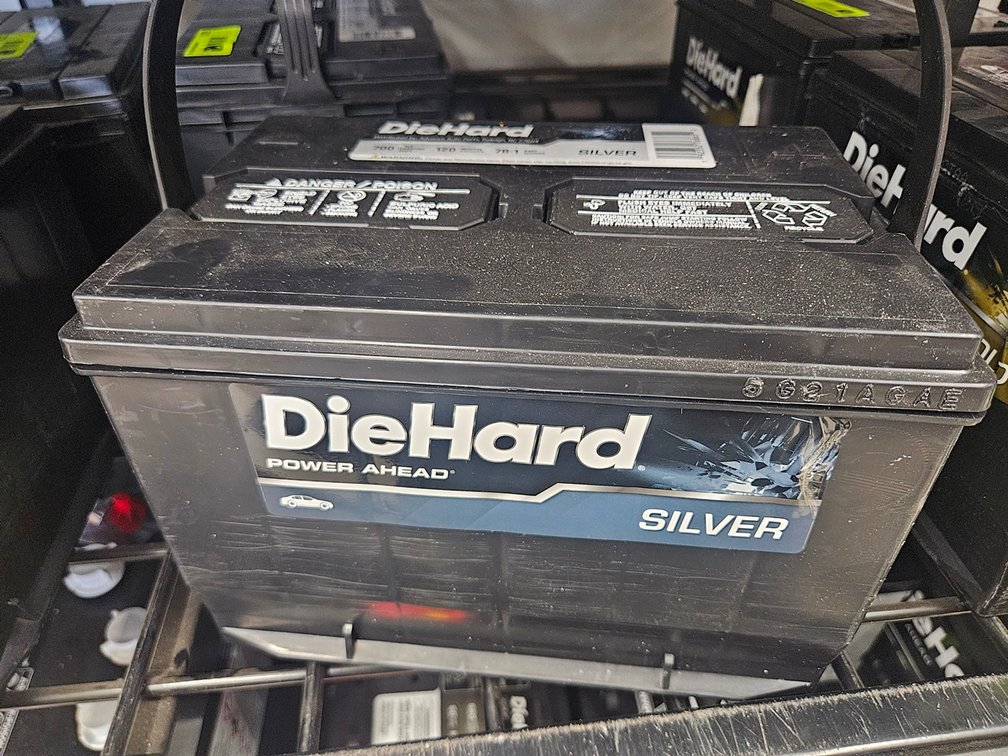 Die Hard Silver Auto Battery, 78-1