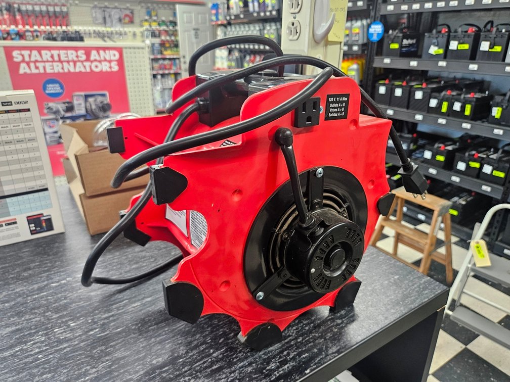 Powerbuilt Adjustable Fan