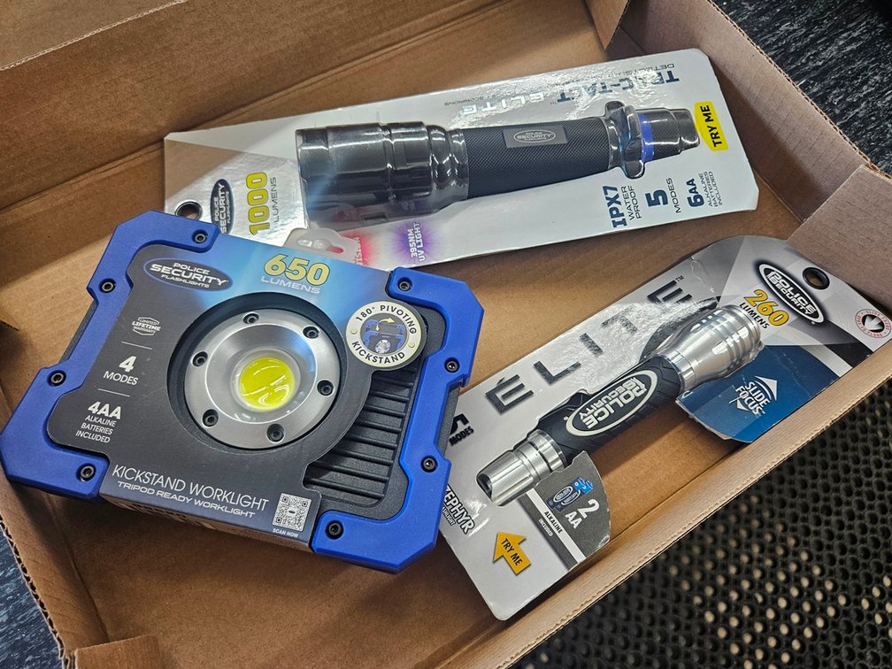 3 Flashlights/Work Light