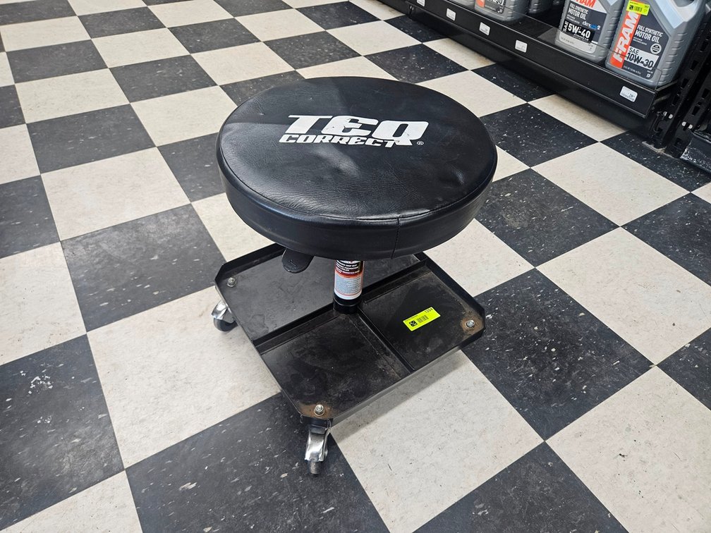 TEQ Correct Creeper Stool
