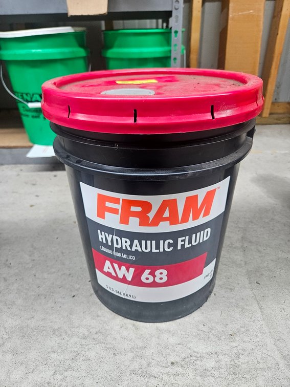 Fram AW68 Hydraulic Fluid, 5 Gallon Bucket