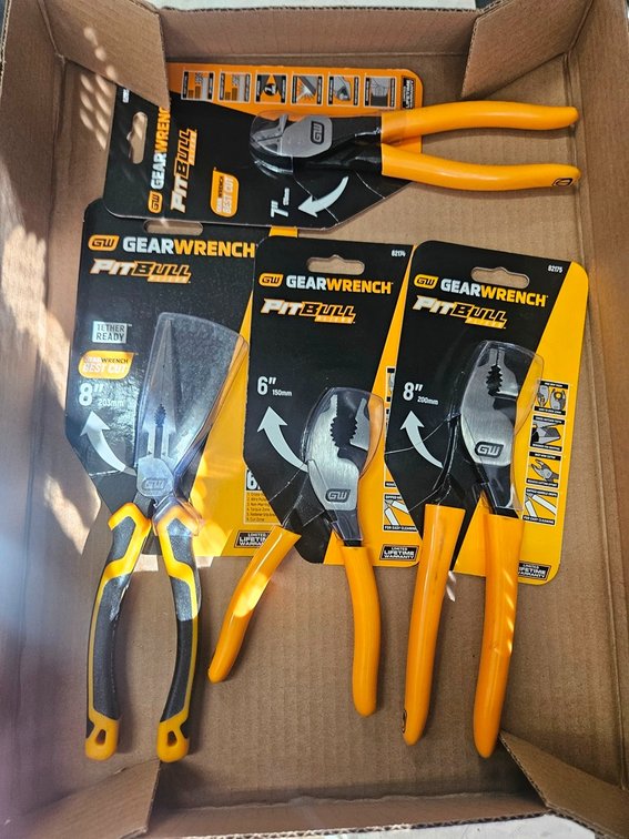 4 Assorted Gear Wrench Pliers