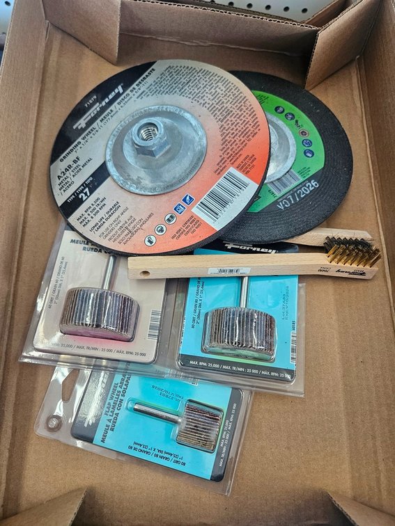 Assorted Cutting Wheels, Wire Brushes