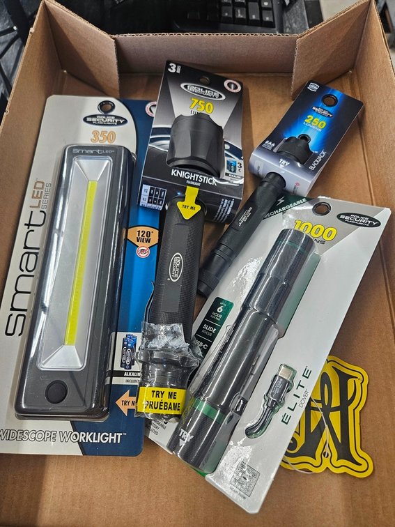 4 Flashlights, Work Light