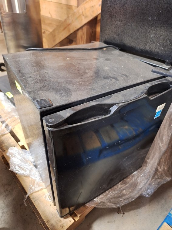Mini Refrigerator, 20" Tall