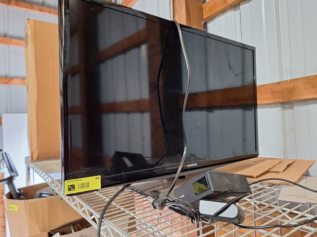 Samsung 27" LED TV