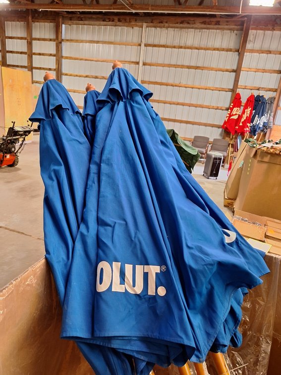 4 Absolut Patio Umbrellas
