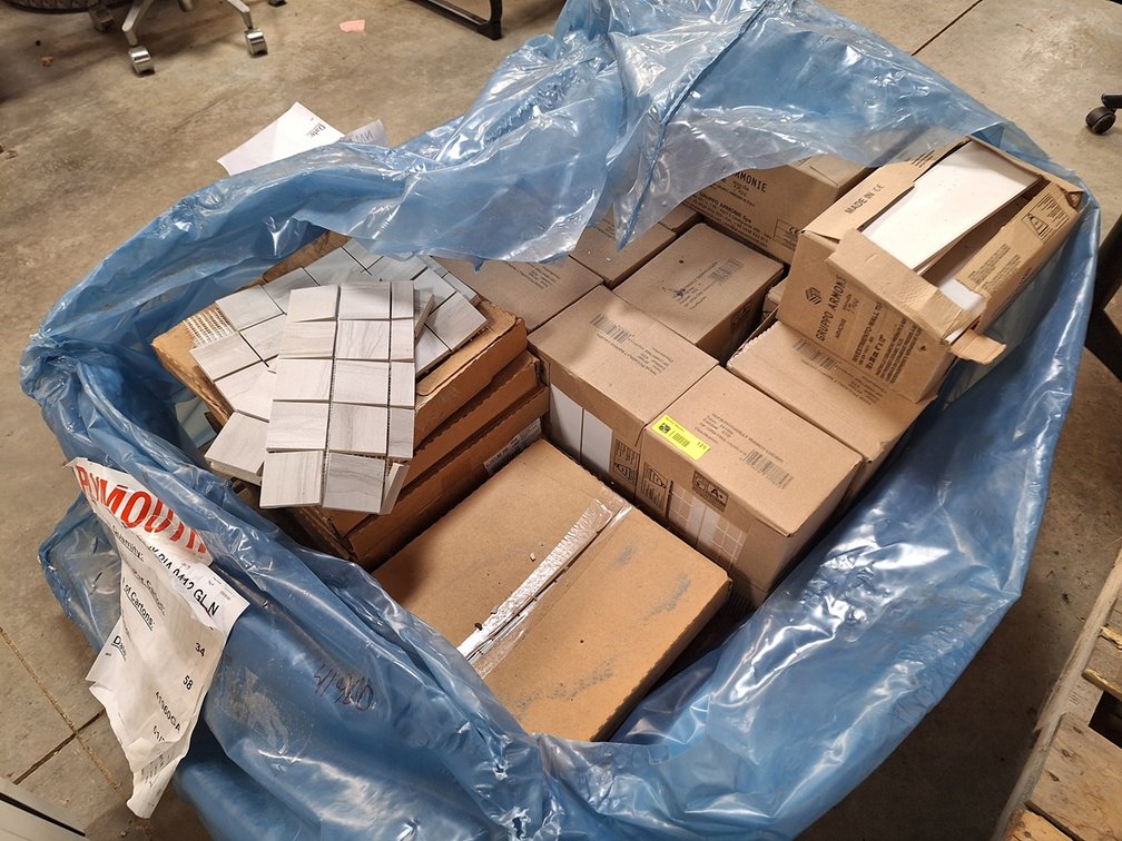 Pallet Assorted Tile
