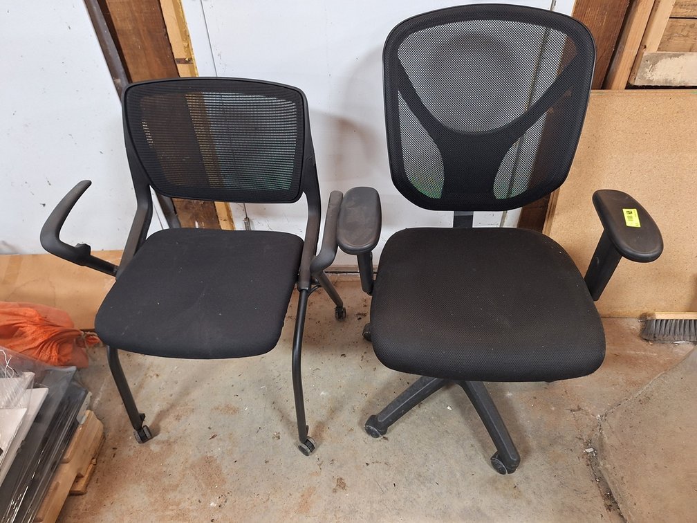 2 Office Chairs
